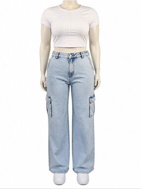 Risen Plus Size Cargo Pockets Wide Leg Jeans 1XL Light Wash High Rise NWT